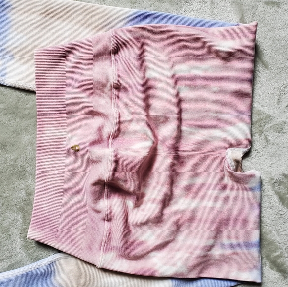 Spiritual Gangster Love Sculpting‎ Yoga Leggings - Picture 4 of 9